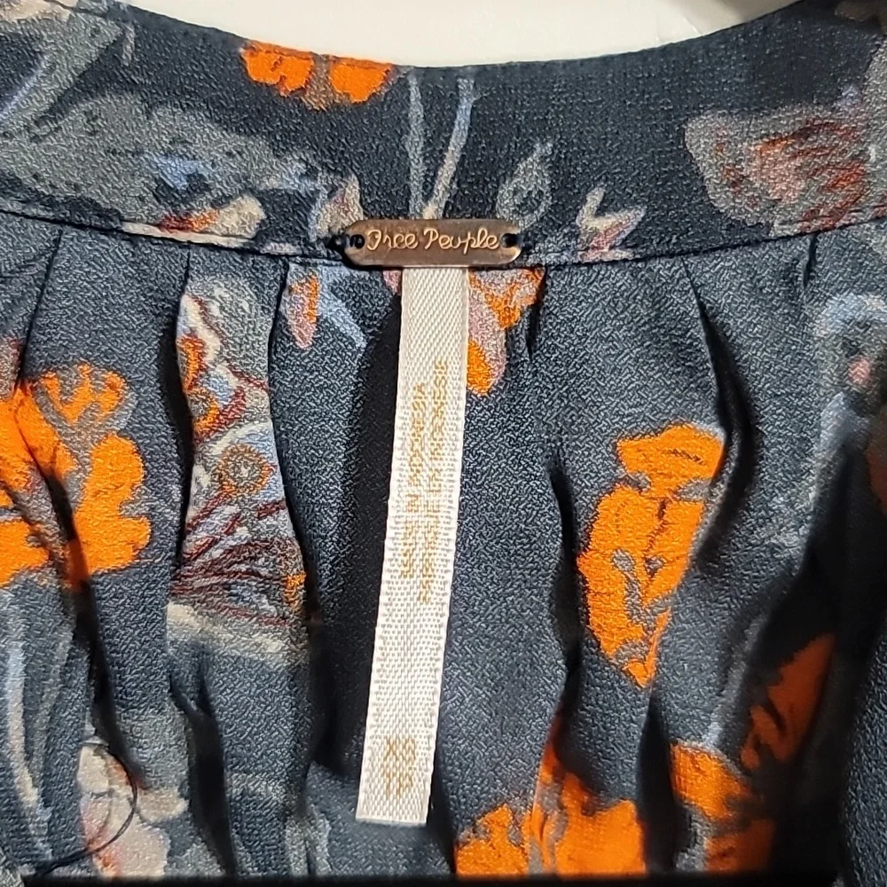 Free People Pebble Crepe Tunic Womens XS Multi Floral Oversized Smocked Boho Top - Picture 8 of 12